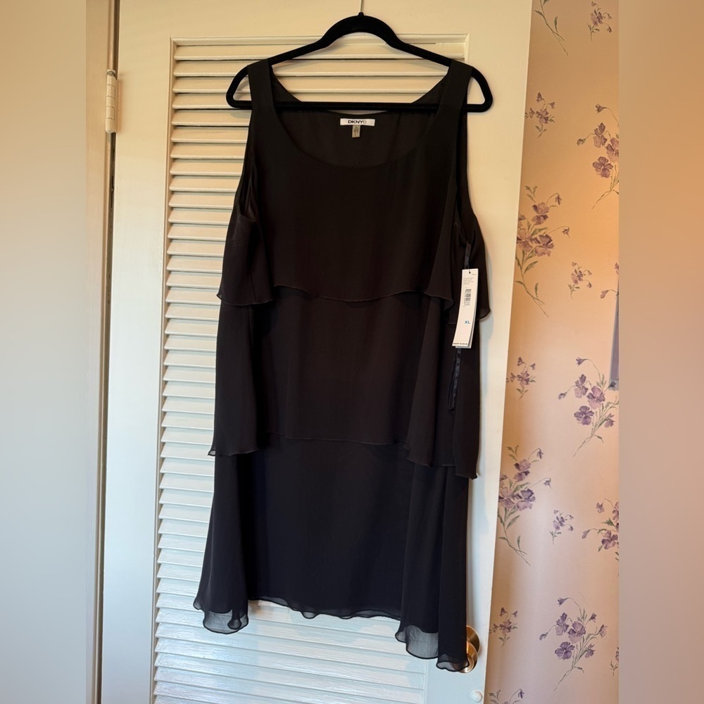 NWT DKNYC Black Tiered Tank Dress in Size XL